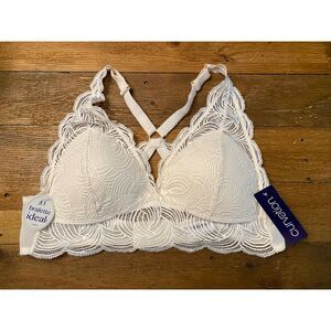 Curvation Large NWT off-white lace bralette sexy